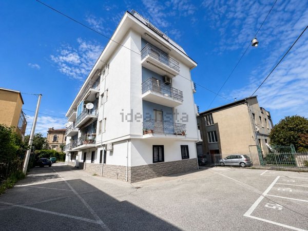 appartamento in vendita a Vasto in zona Marina