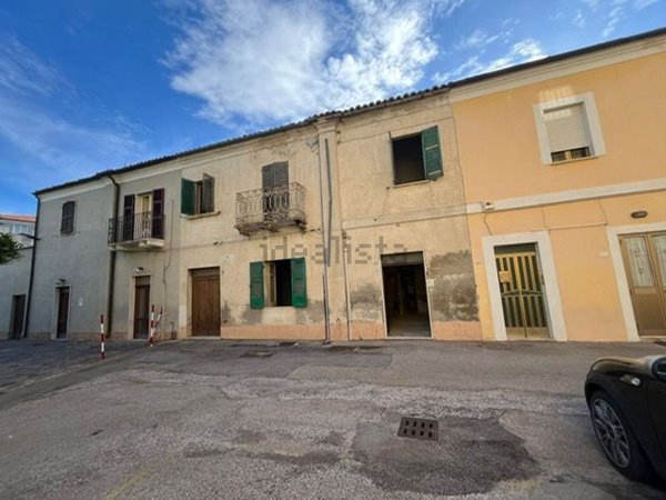 casa indipendente in vendita a Vasto