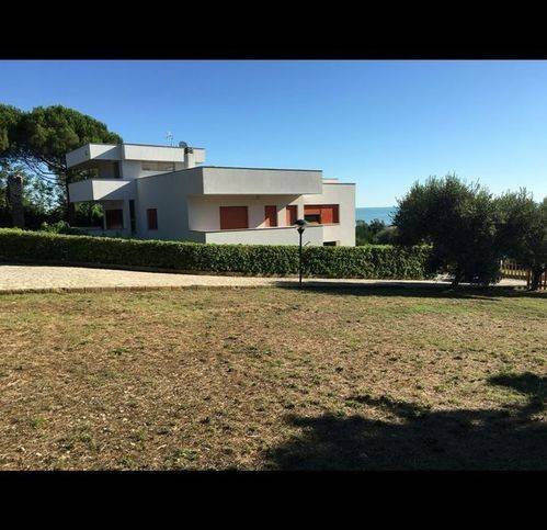casa indipendente in vendita a Vasto