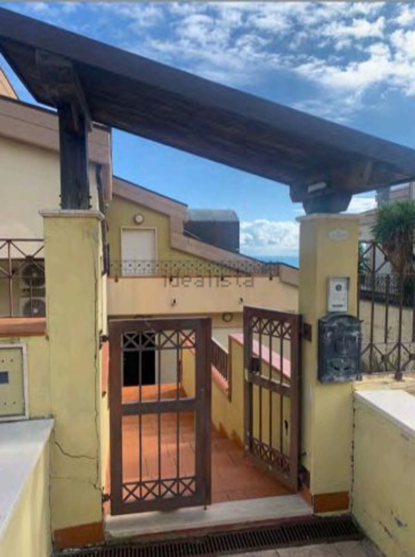 casa indipendente in vendita a Vasto in zona Montevecchio