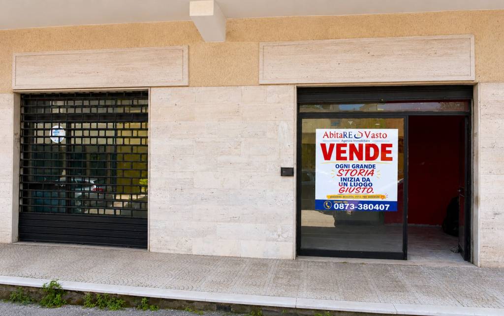 locale commerciale in vendita a Vasto in zona San Nicola
