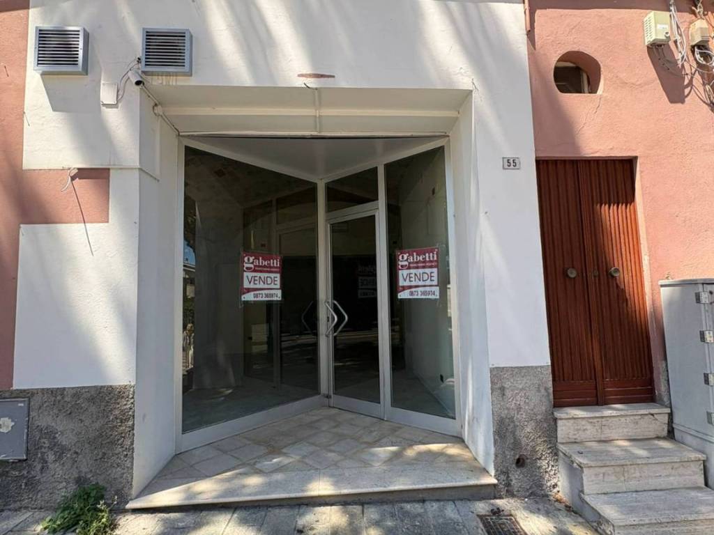 negozio in vendita a Vasto