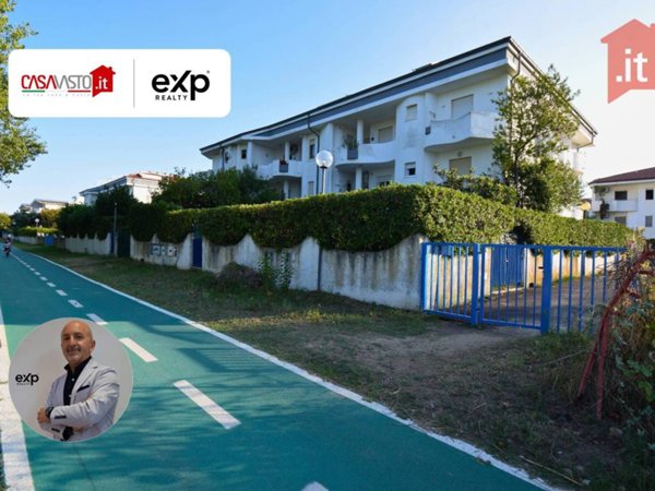 appartamento in vendita a Vasto in zona Marina
