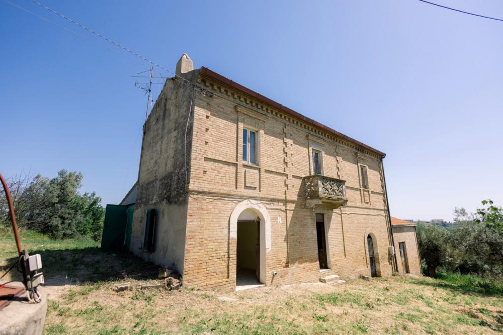 casa indipendente in vendita a Vasto