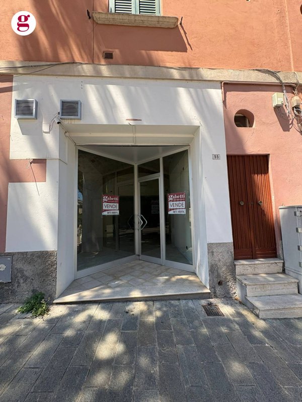 locale commerciale in vendita a Vasto