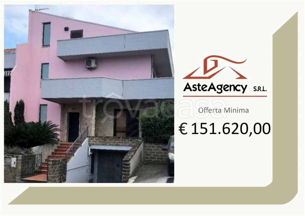 casa indipendente in vendita a Vasto