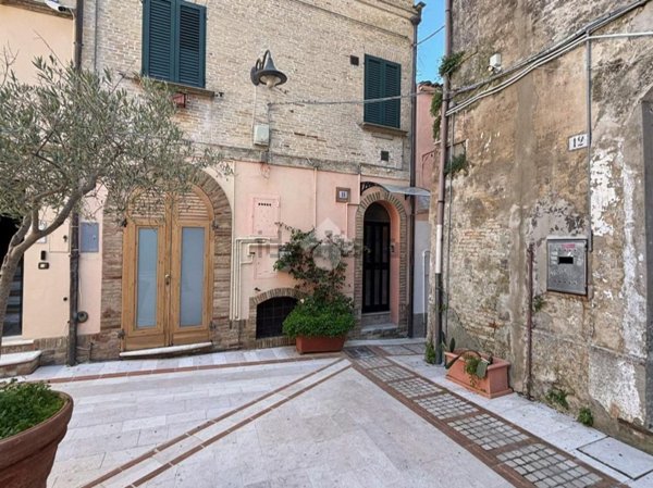 casa indipendente in vendita a Vasto