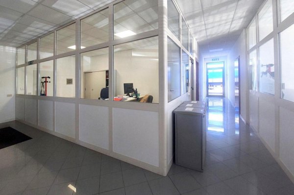 locale commerciale in vendita a Vasto in zona Vignola