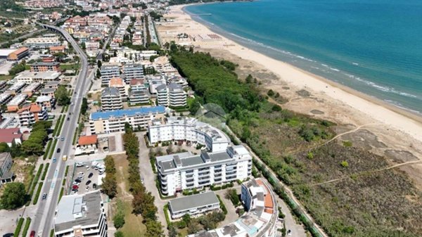 appartamento in vendita a Vasto in zona Marina