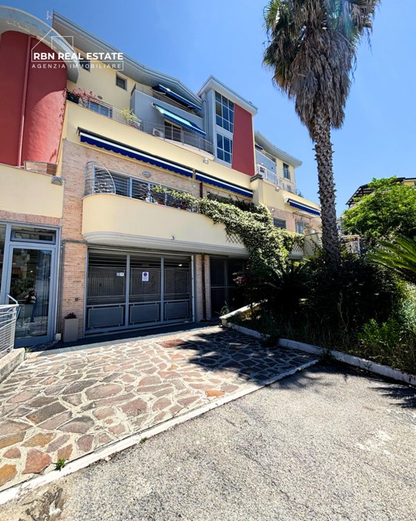 box auto in vendita a Vasto in zona San Nicola