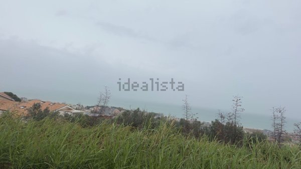 terreno in vendita a Vasto in zona Montevecchio