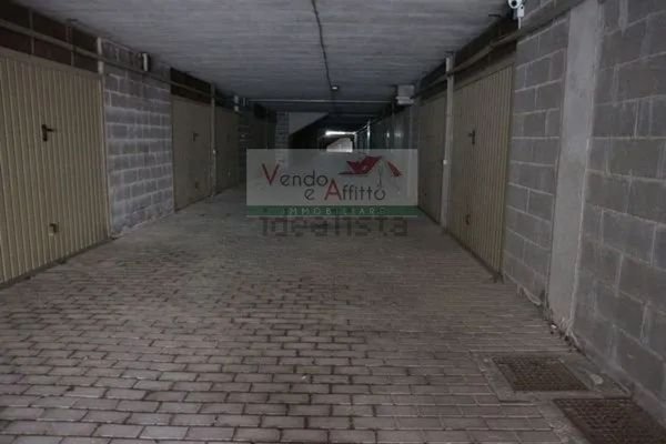 box auto in vendita a Vasto