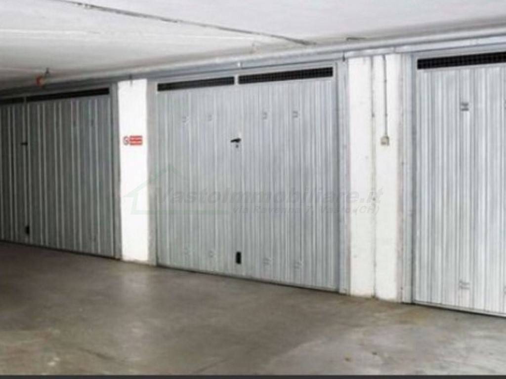 box auto in vendita a Vasto