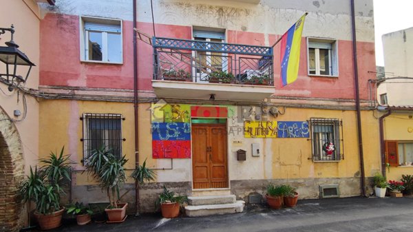 casa indipendente in vendita a Villamagna
