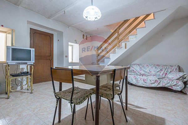 casa indipendente in vendita a Villamagna