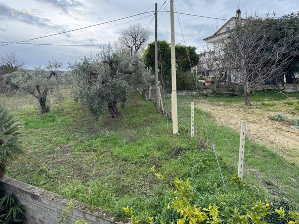 casa semindipendente in vendita a Villamagna