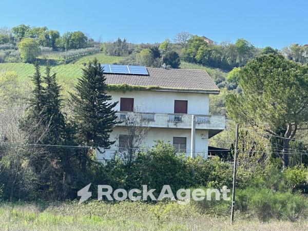 casa indipendente in vendita a Villamagna