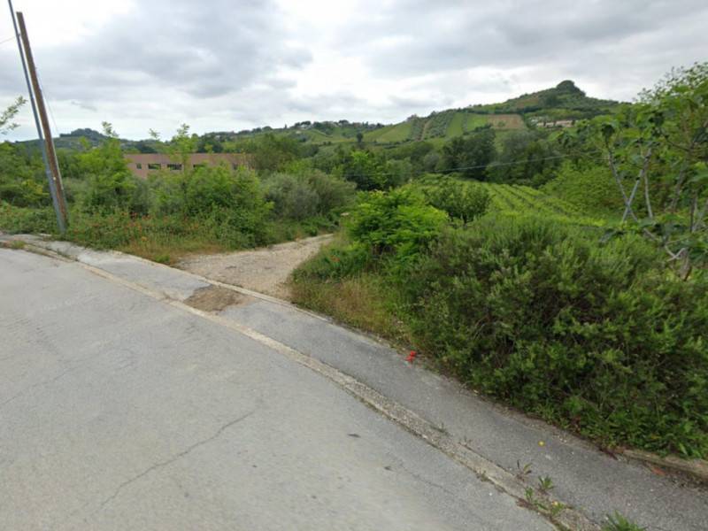 terreno edificabile in vendita a Villamagna
