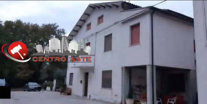 casale in vendita a Villamagna