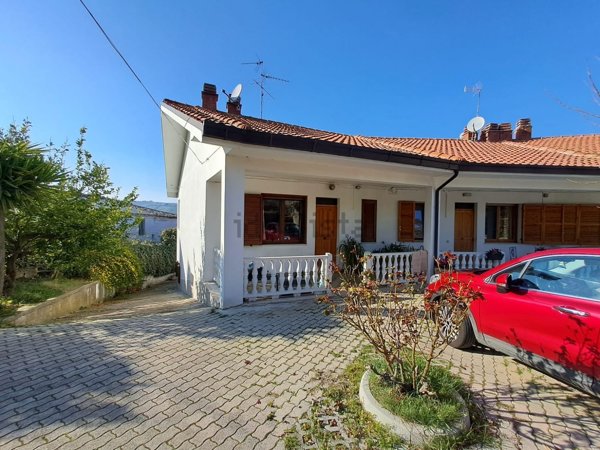 pentavano in vendita a Villamagna