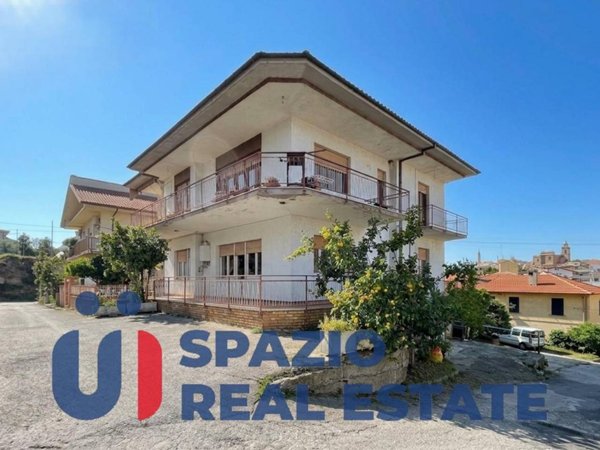 casa indipendente in vendita a Villamagna