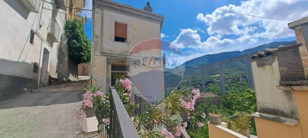 casa indipendente in vendita a Villa Santa Maria