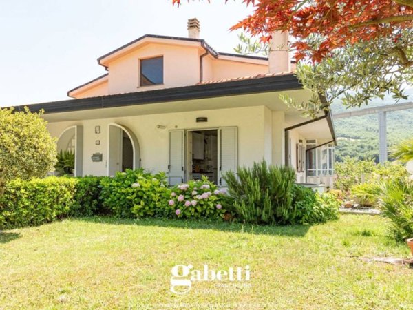 casa indipendente in vendita a Villa Santa Maria