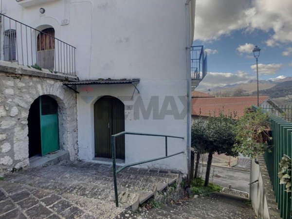 casa indipendente in vendita a Fallo