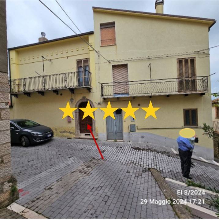 appartamento in vendita ad Acquaviva Collecroce