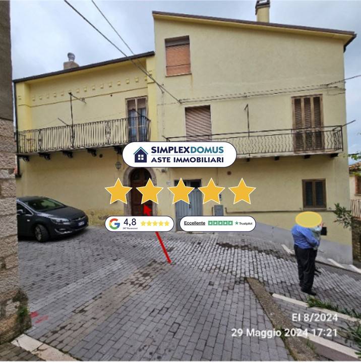 appartamento in vendita ad Acquaviva Collecroce