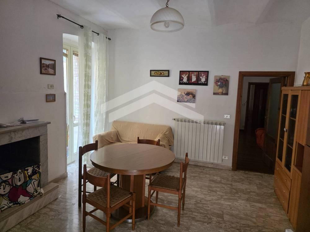 appartamento in vendita ad Acquaviva Collecroce