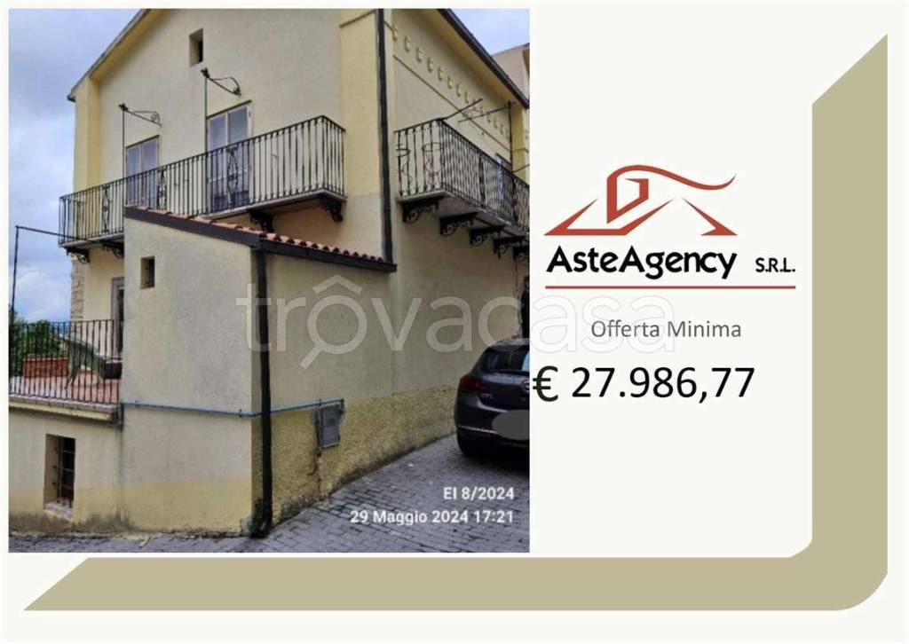 appartamento in vendita ad Acquaviva Collecroce