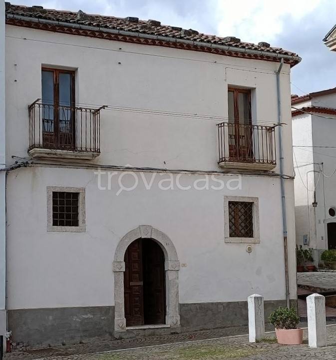 casa indipendente in vendita a Baranello