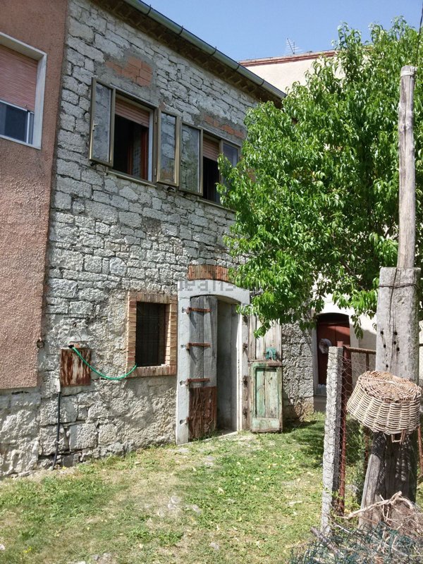 quadrivano in vendita a Baranello