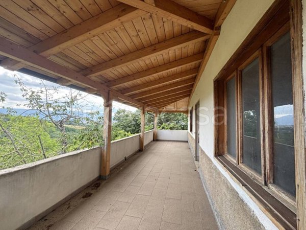 casa indipendente in vendita a Baranello