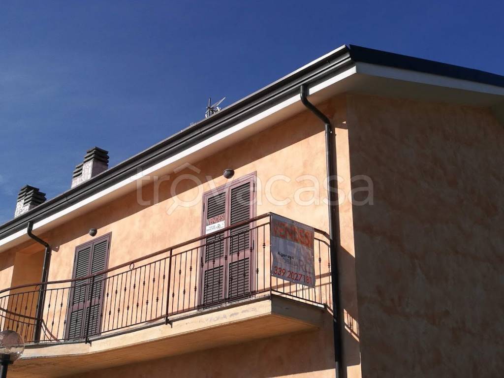 appartamento in vendita a Bojano in zona Castellone