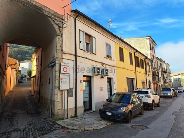 casa semindipendente in vendita a Bojano