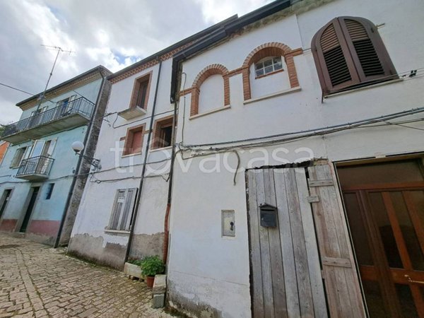 casa indipendente in vendita a Bojano