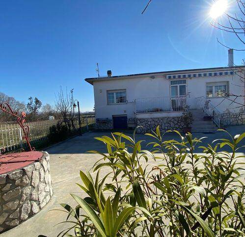 casa indipendente in vendita a Bojano