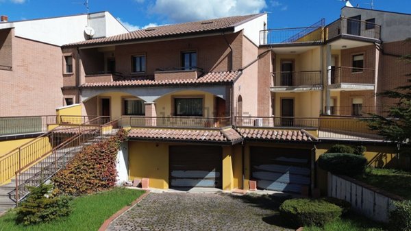 casa indipendente in vendita a Bojano