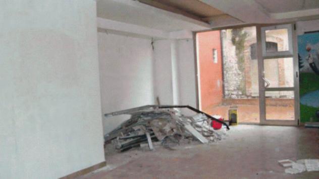 negozio in vendita a Bojano