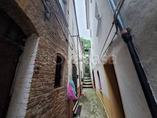 casa indipendente in vendita a Bojano