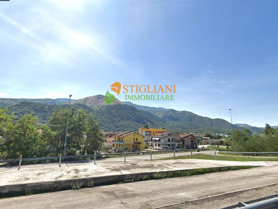 negozio in vendita a Bojano