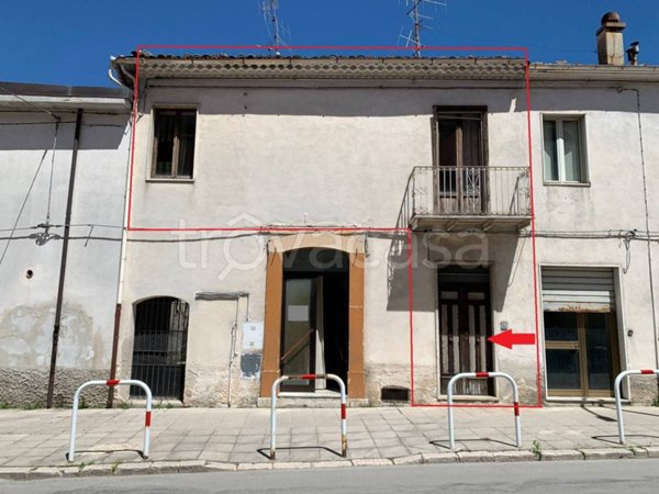 casa indipendente in vendita a Bojano in zona Santa Maria dei Rivoli