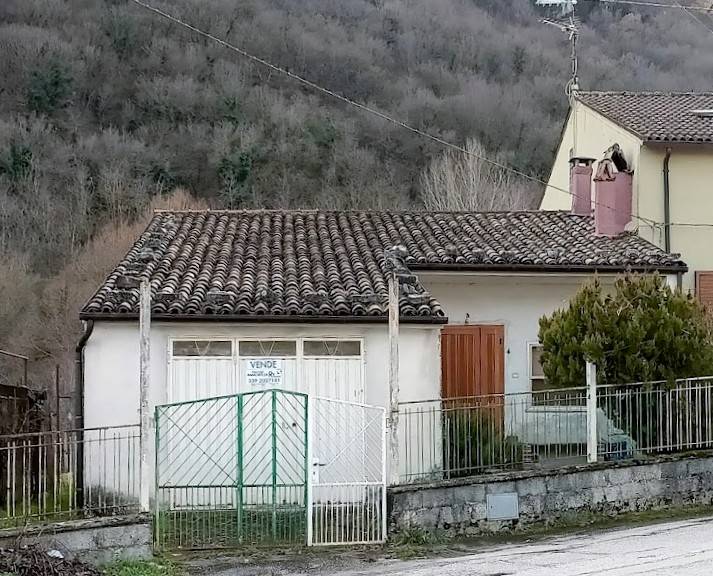 casa indipendente in vendita a Bojano