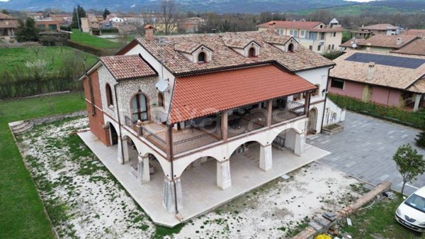 casa indipendente in vendita a Bojano