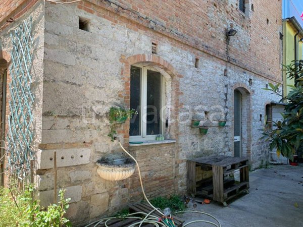 casa indipendente in vendita a Bojano