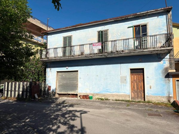 casa indipendente in vendita a Bojano