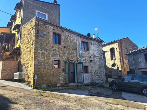 casa indipendente in vendita a Bojano in zona Malatesta