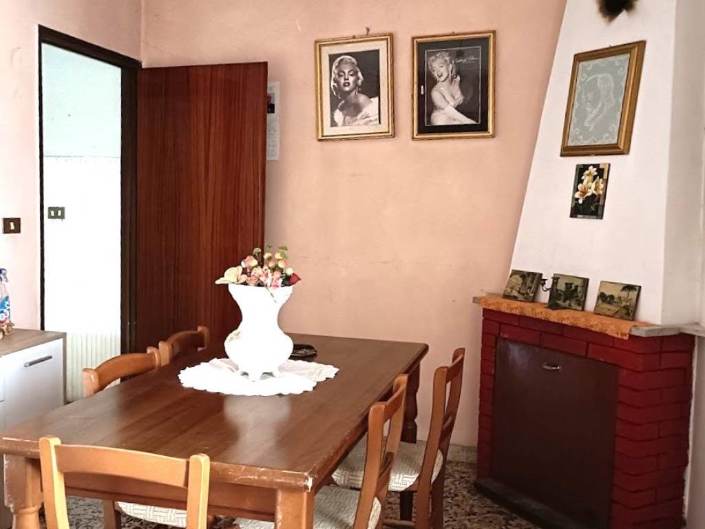 casa indipendente in vendita a Bojano in zona Civita Superiore